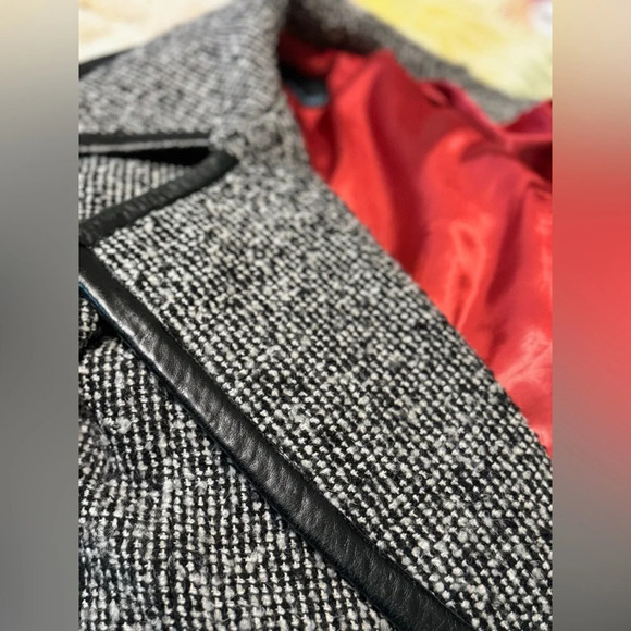 Cynthia Rowley Tweed Jacket with Leather Accent Size Small - Picture 5 of 7
